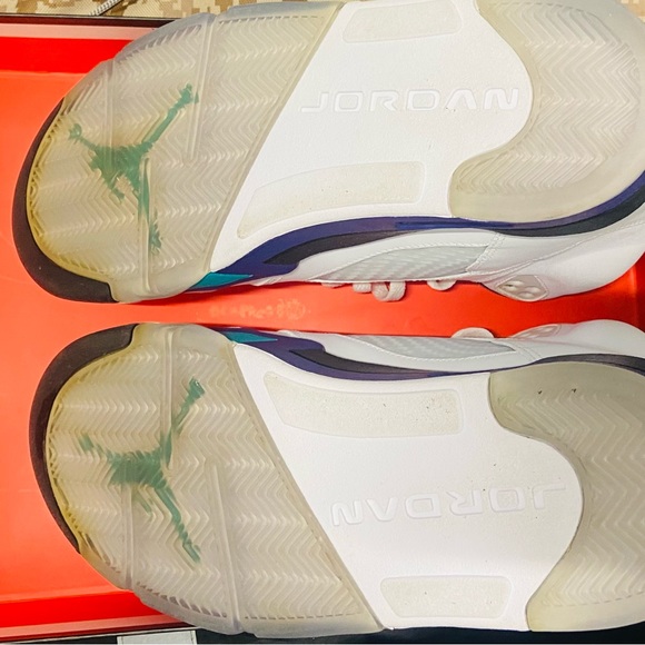 Grape 5s - Picture 3 of 3